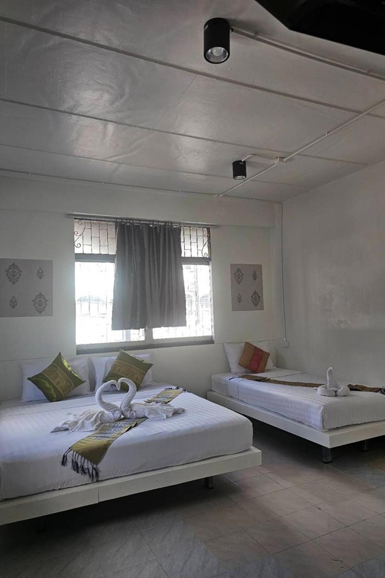 Hotel Remember @ Phuket Town Exterior foto